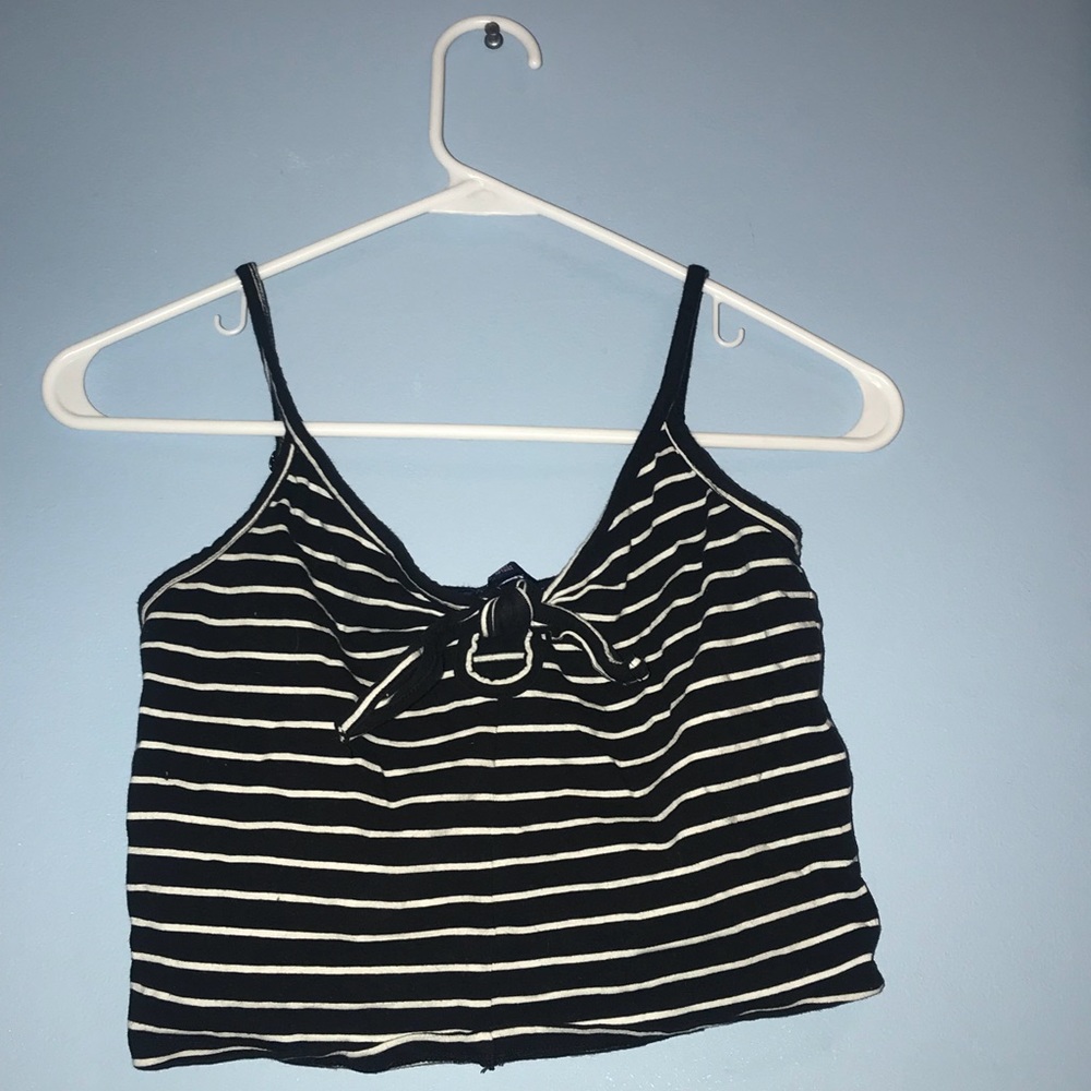 Basic stripped crop